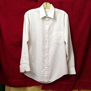 Men's shirt by Envoy, size Large